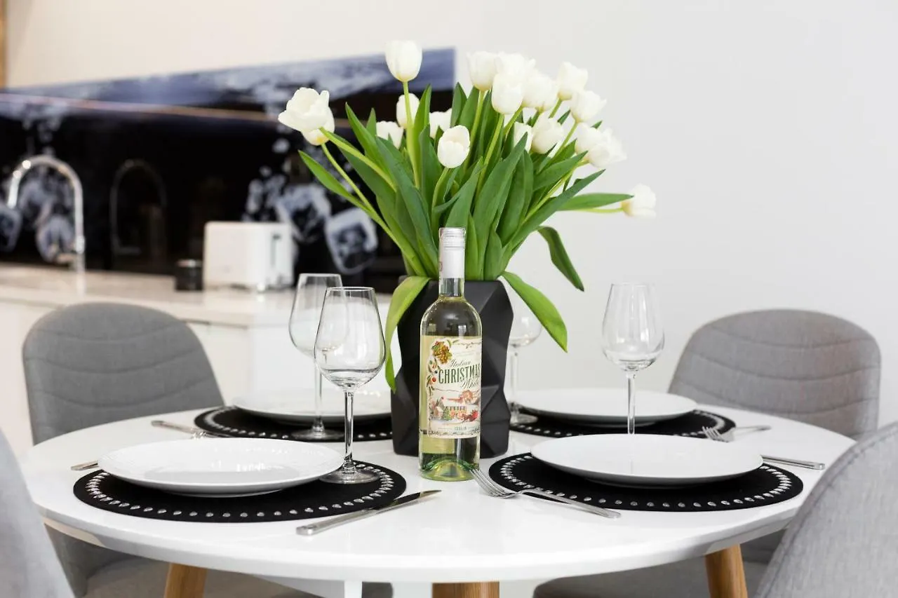 Apartments Warsaw Przyokopowa By Noclegi Renters